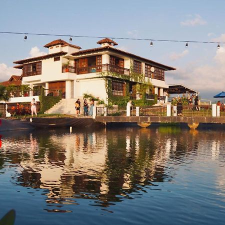 Hotel Reserva Monarca Саленто Екстер'єр фото