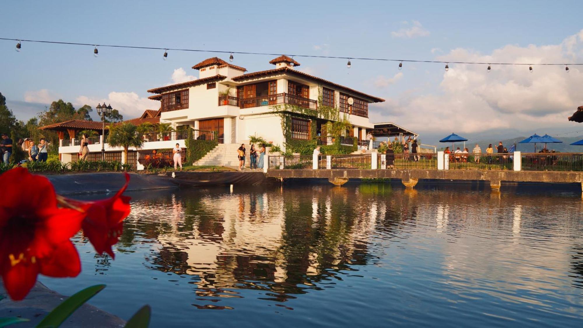 Hotel Reserva Monarca Саленто Екстер'єр фото