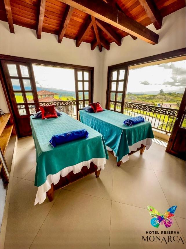 Hotel Reserva Monarca Саленто Екстер'єр фото