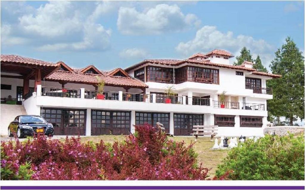 Hotel Reserva Monarca Саленто Екстер'єр фото